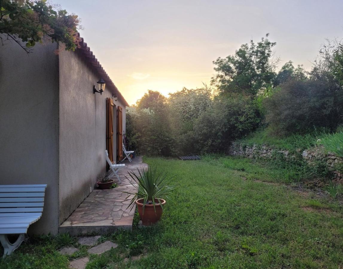 Maison Dans La Provence Verte Cotignac Exterior foto